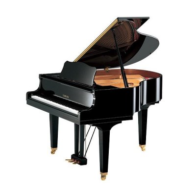 Yamaha pianoforte C3 usato